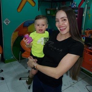 Meet your Posher, Isabel